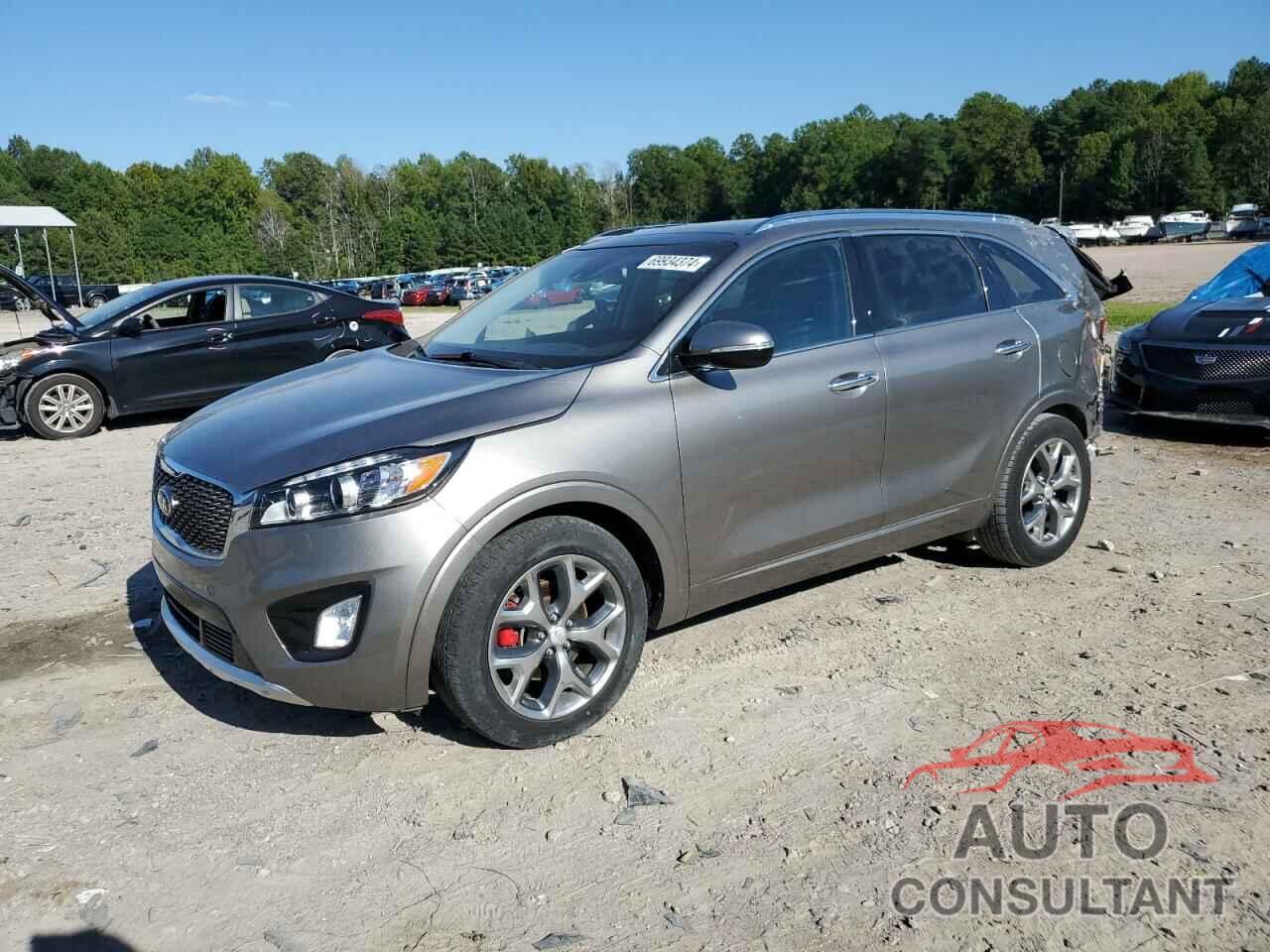 KIA SORENTO 2018 - 5XYPK4A53JG376813