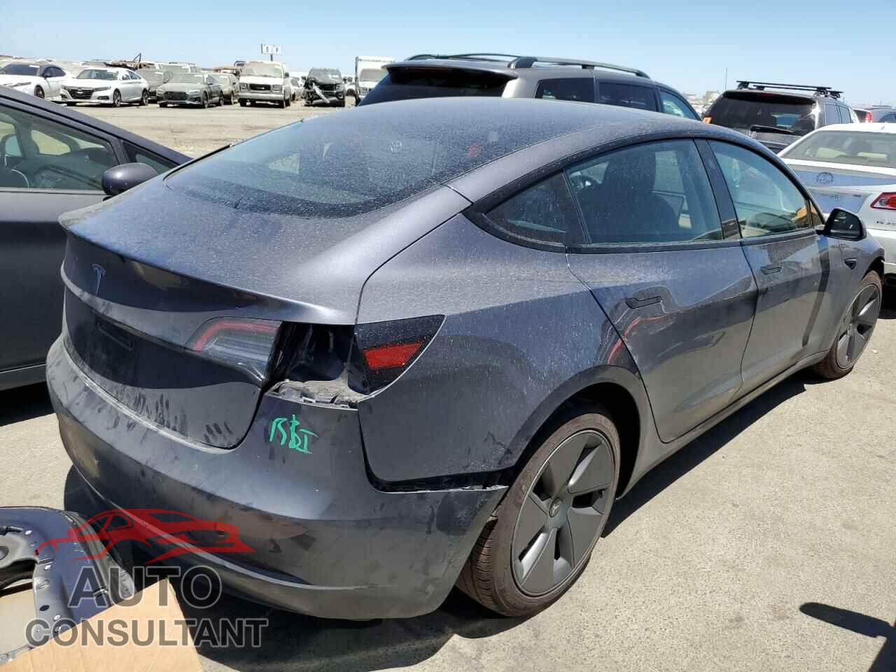 TESLA MODEL 3 2023 - 5YJ3E1EA7PF684496