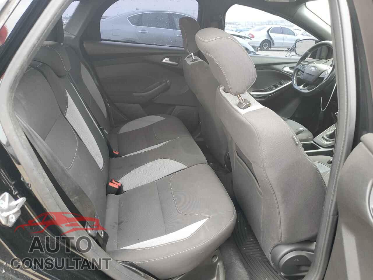 FORD FOCUS 2016 - 1FADP3L99GL357894