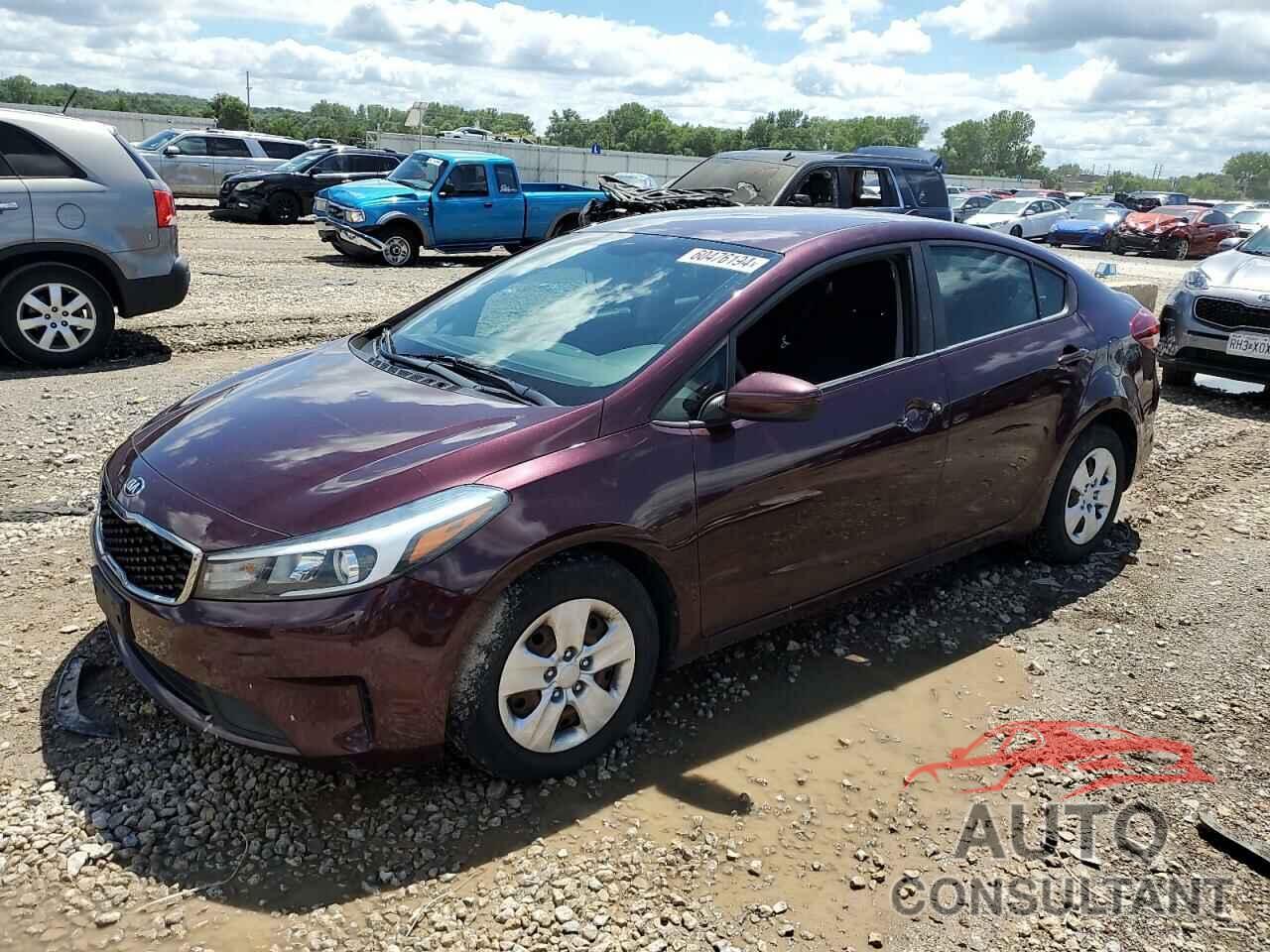 KIA FORTE 2018 - 3KPFK4A74JE179031