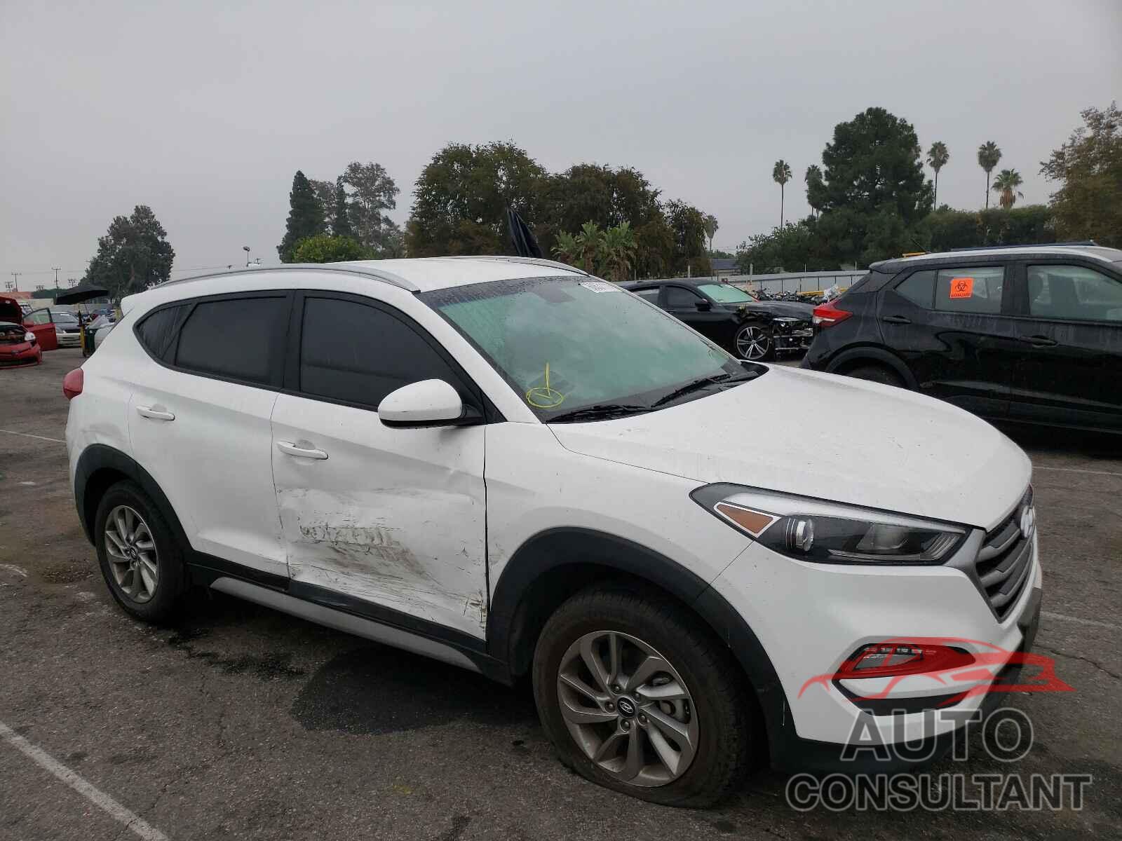 HYUNDAI TUCSON 2018 - KM8J33A4XJU768539