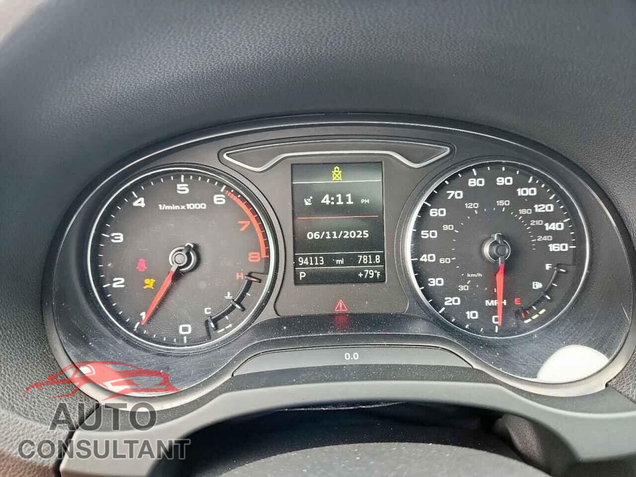 AUDI A3 2015 - WAUACGFF7F1098184