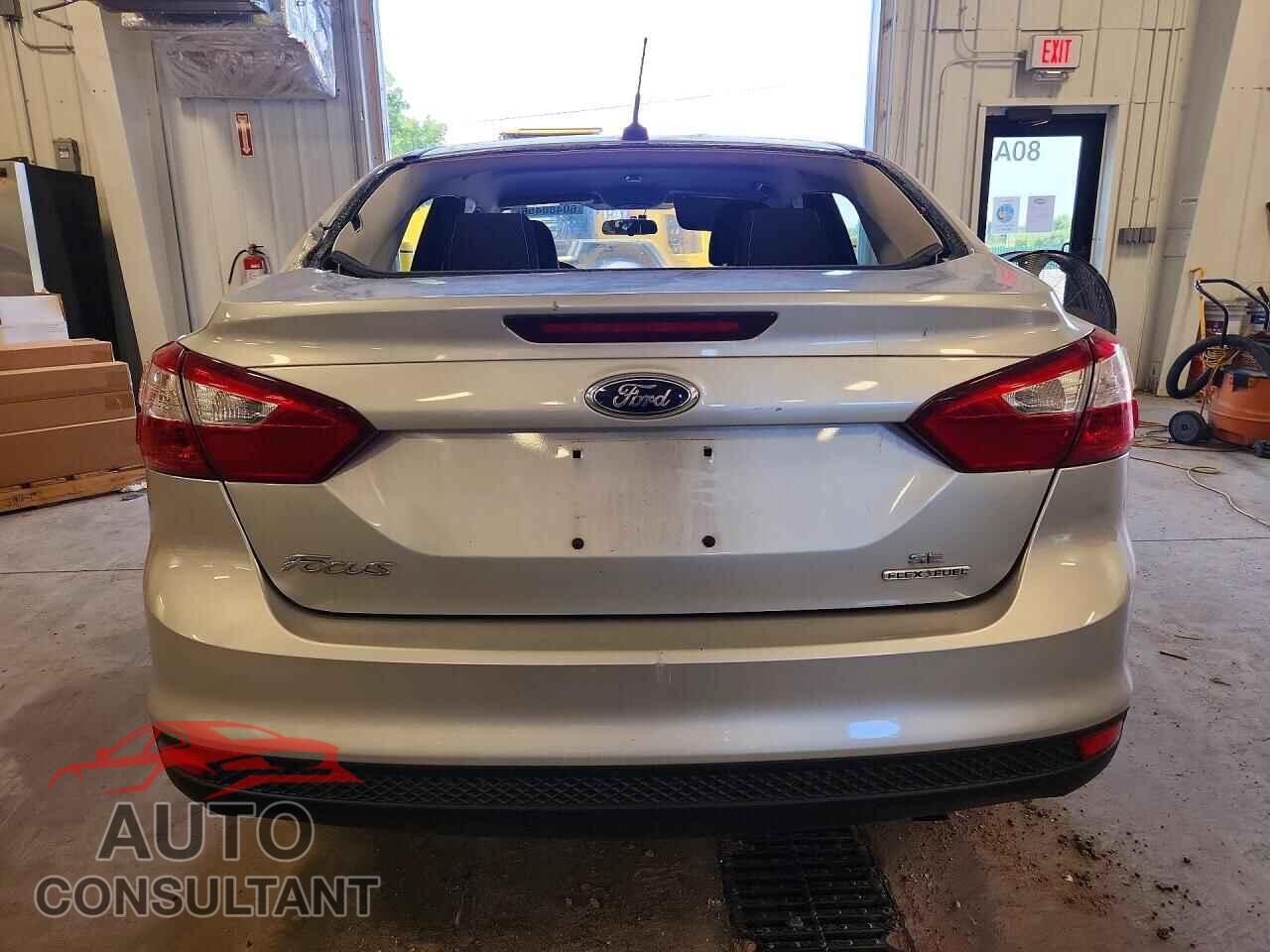 FORD FOCUS 2014 - 1FADP3F26EL149581