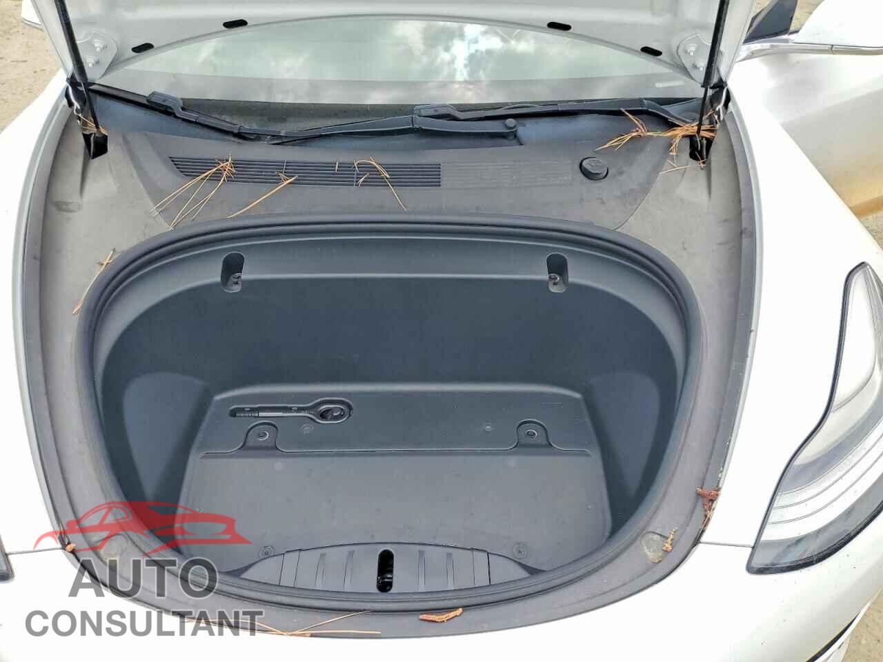 TESLA MODEL 3 2020 - 5YJ3E1EB4LF741675