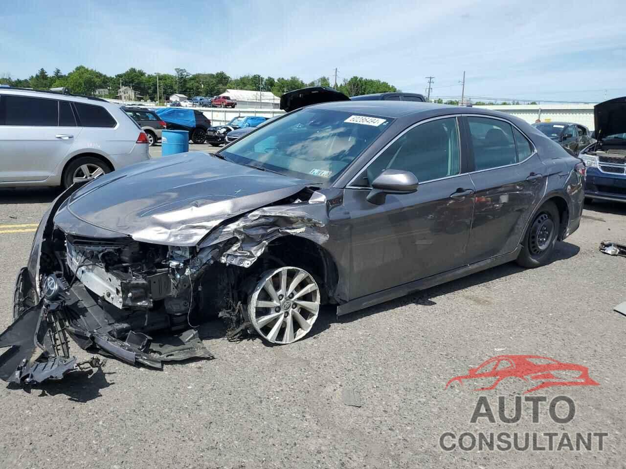TOYOTA CAMRY 2021 - 4T1C11AK3MU555325