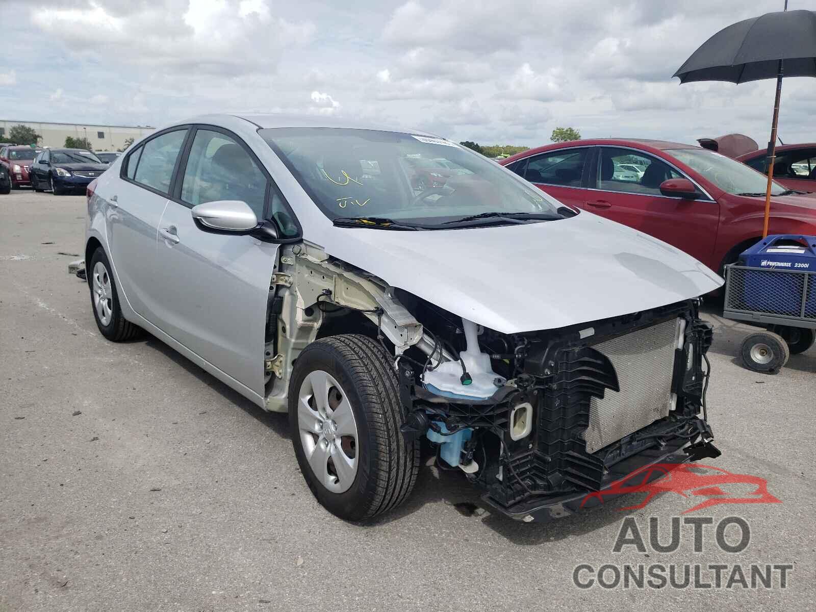 KIA FORTE 2017 - 3KPFK4A7XHE091708