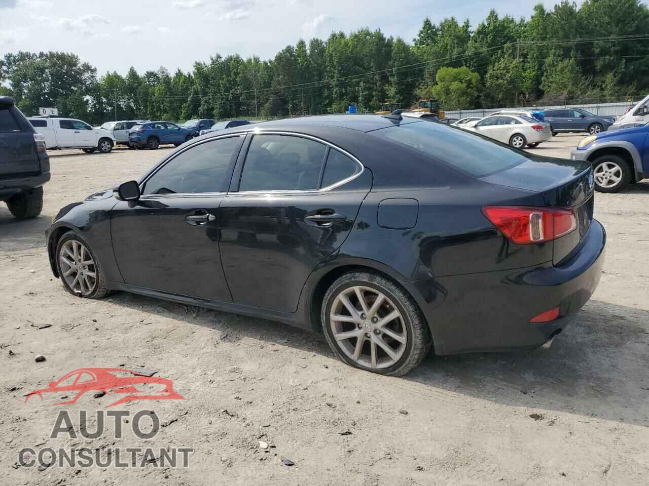 LEXUS IS 2011 - JTHCF5C21B5046236