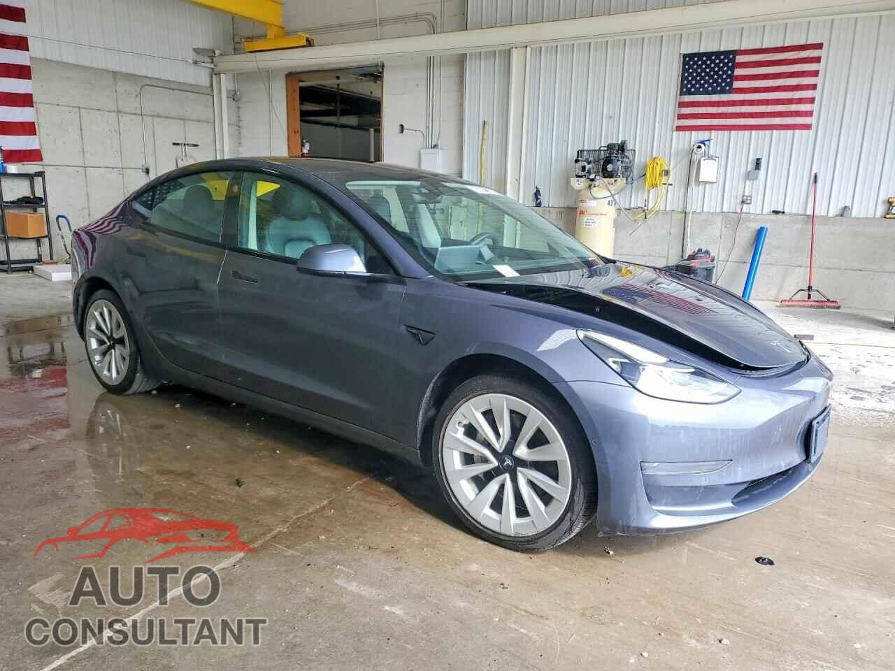 TESLA MODEL 3 2022 - 5YJ3E1EA9NF289068