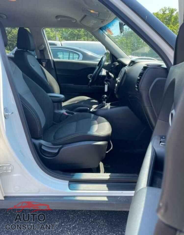 KIA SOUL 2017 - KNDJP3A53H7465211