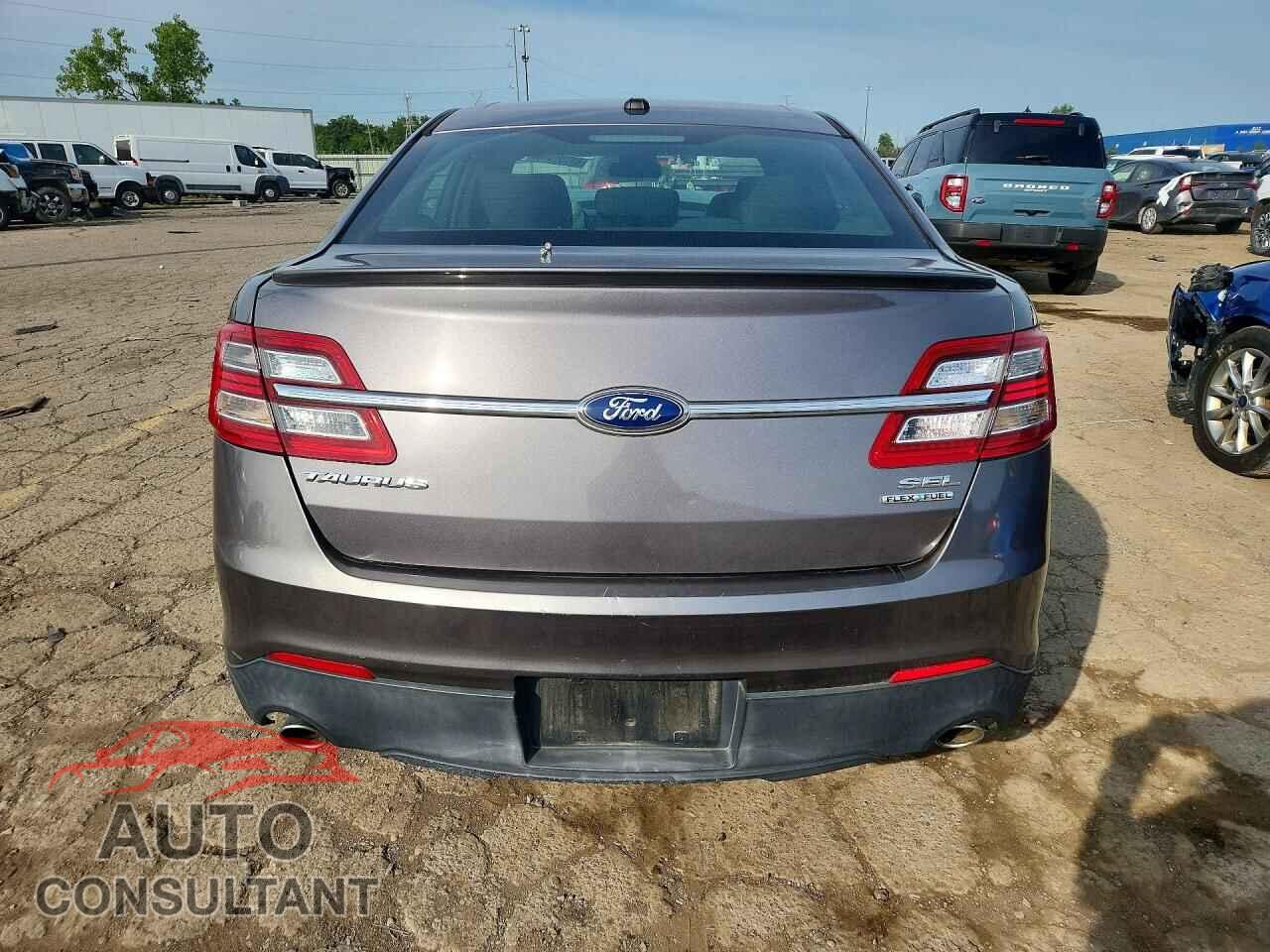 FORD TAURUS 2013 - 1FAHP2E88DG229232