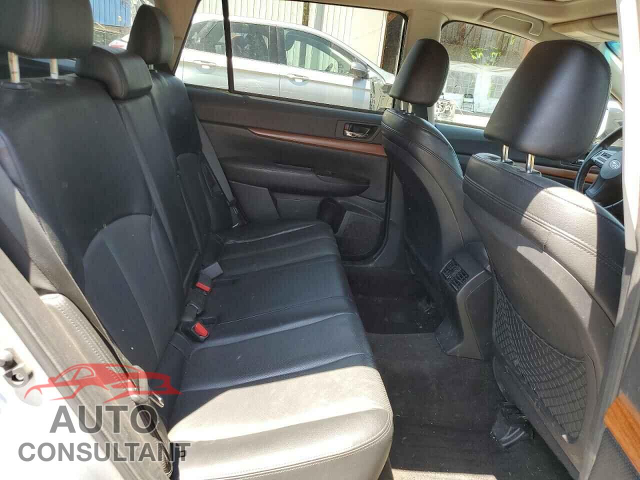 SUBARU OUTBACK 2014 - 4S4BRBLC4E3298523
