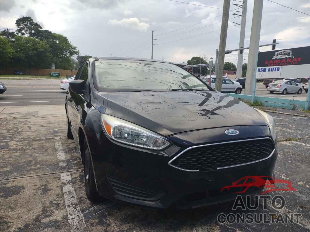 FORD FOCUS 2018 - 1FADP3E23JL201681