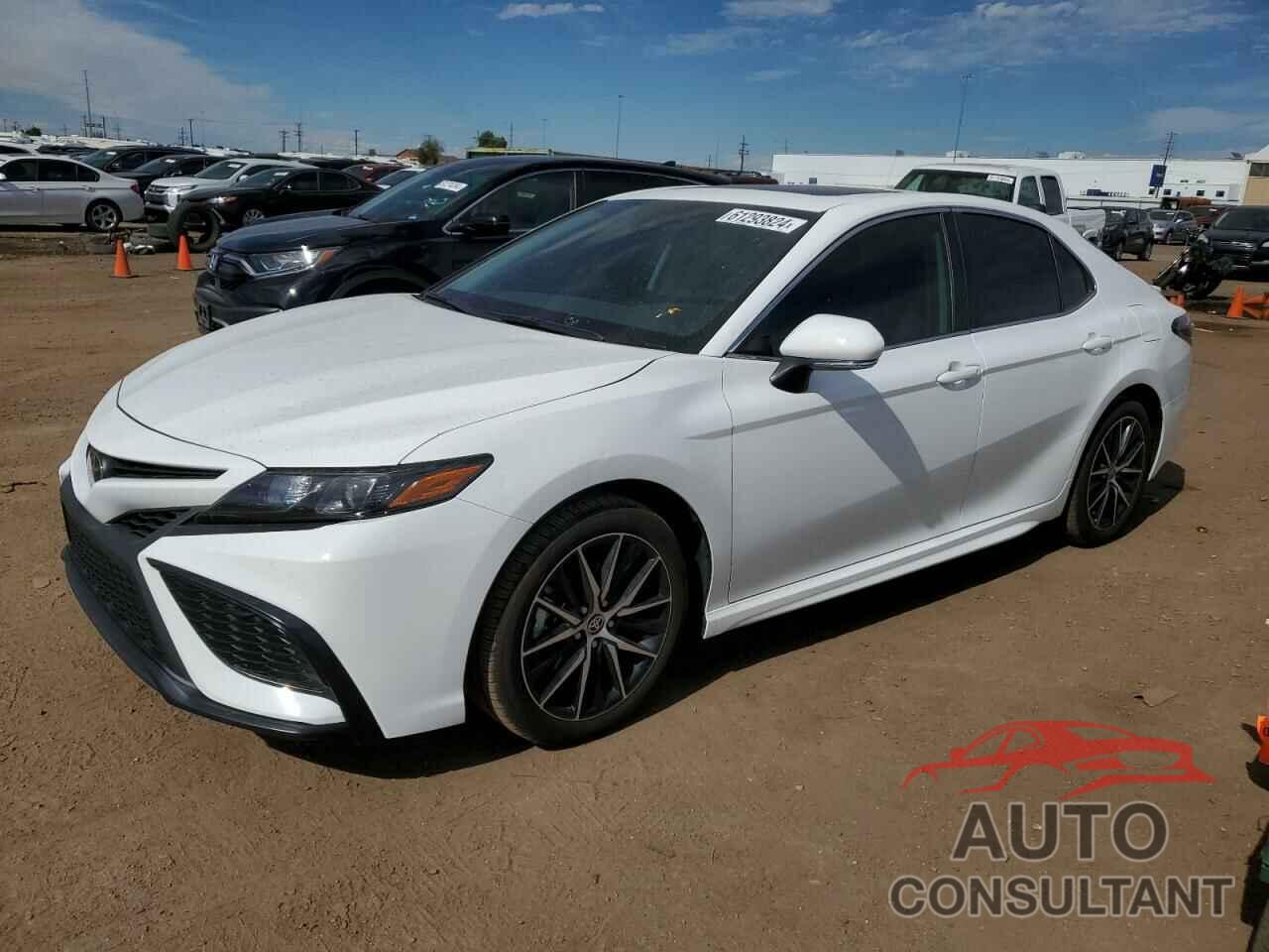 TOYOTA CAMRY 2024 - 4T1T11AK4RU865412