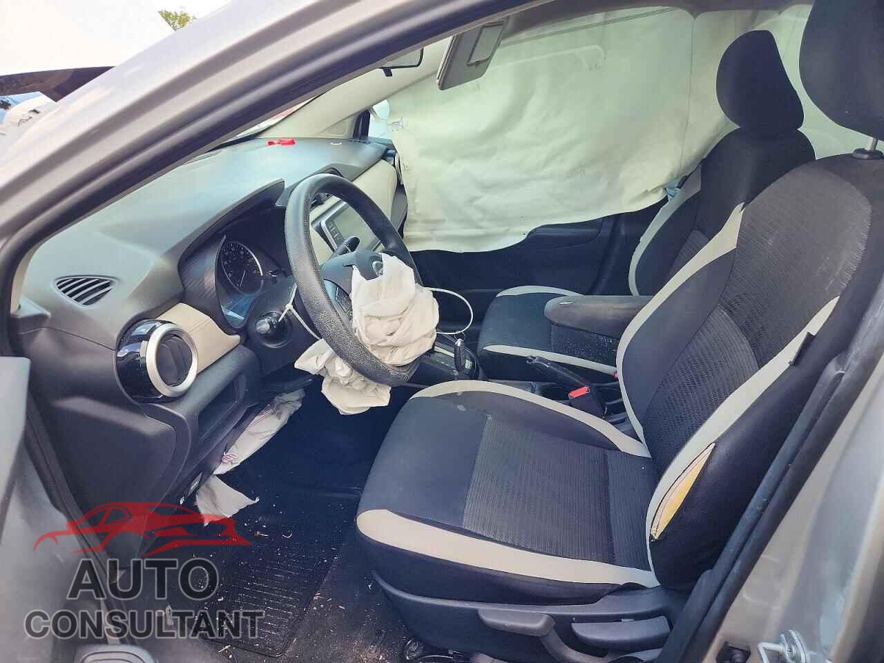 NISSAN VERSA 2020 - 3N1CN8EV4LL865954