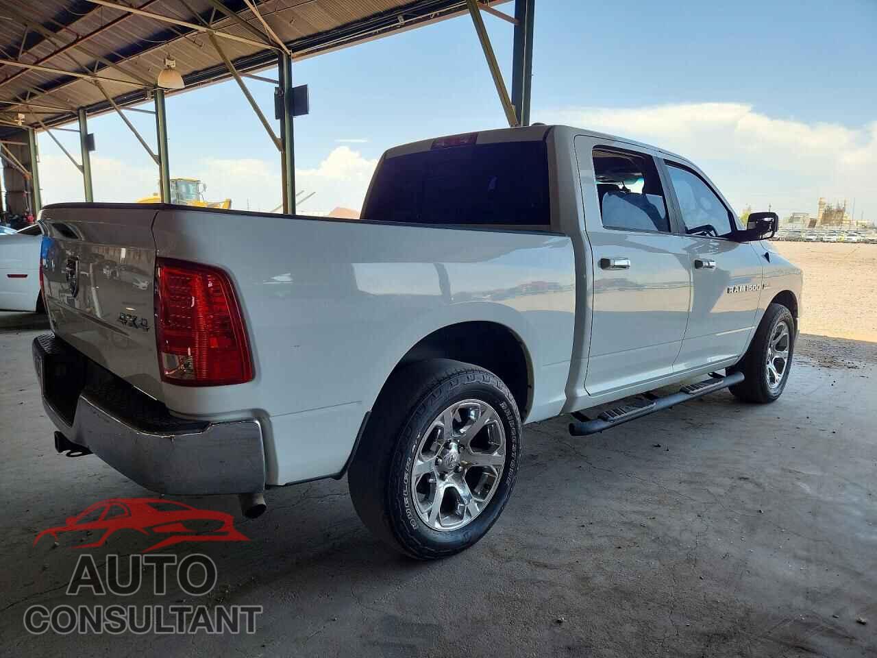 DODGE RAM 1500 2012 - 1C6RD7LT4CS120295
