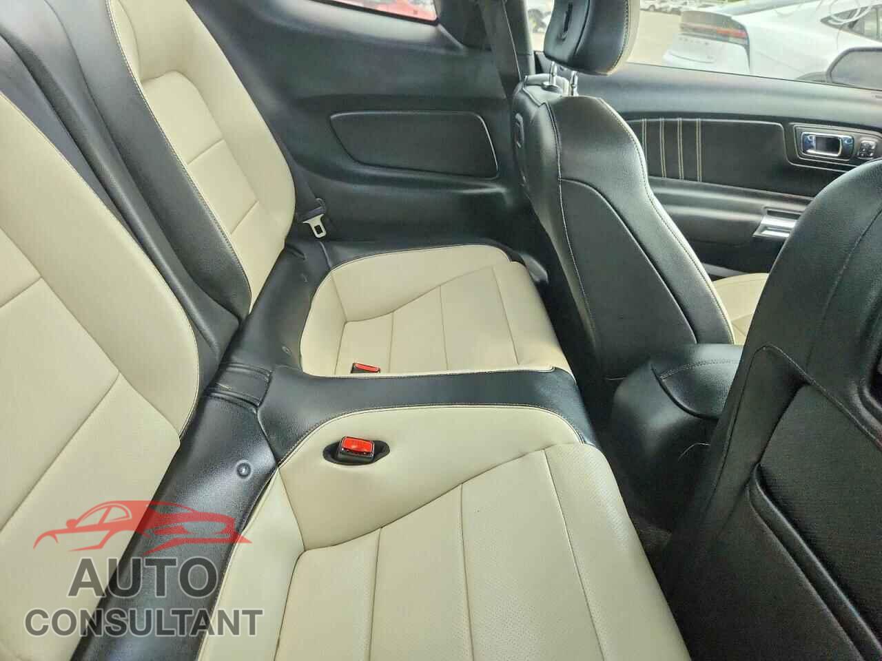 FORD MUSTANG 2015 - 1FA6P8TH7F5317751
