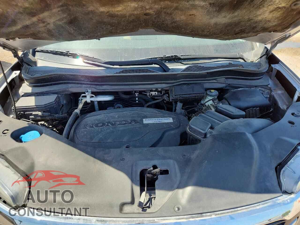 HONDA PILOT 2017 - 5FNYF6H09HB084776