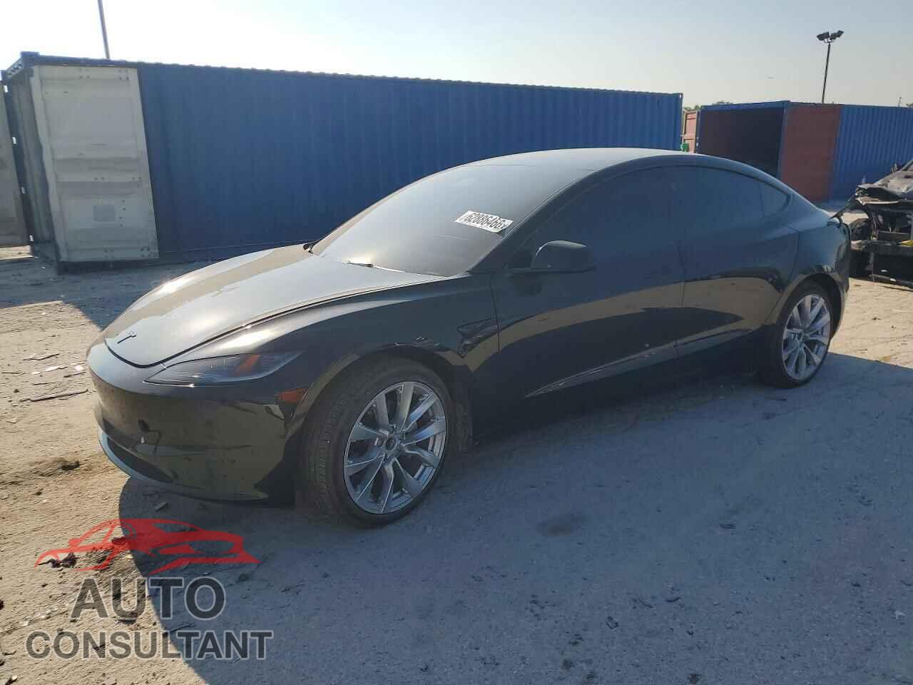 TESLA MODEL 3 2024 - 5YJ3E1EA4RF730336