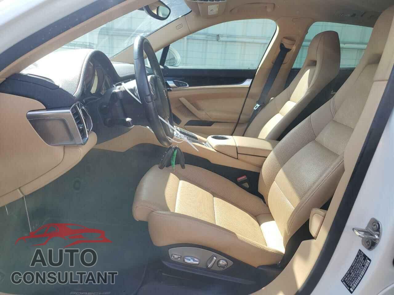 PORSCHE PANAMERA 2015 - WP0AA2A71FL002534