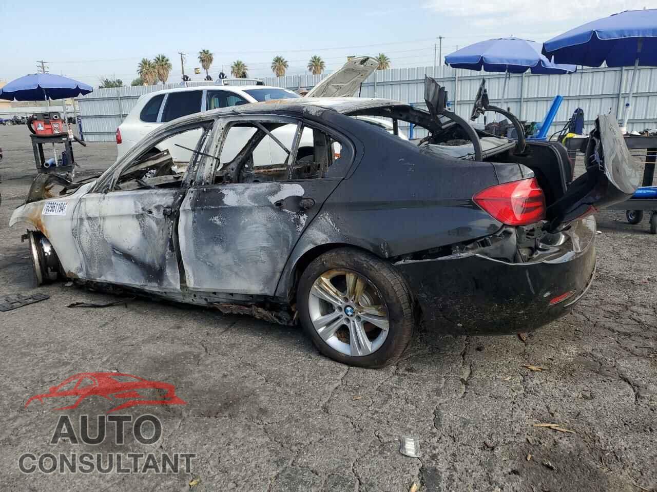BMW 3 SERIES 2016 - WBA8E9G59GNU29545