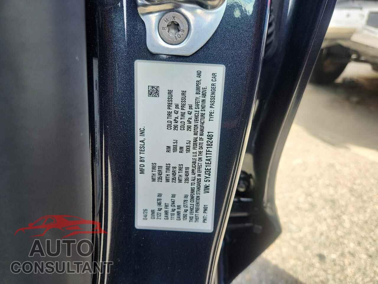 TESLA MODEL 3 2026 - 5YJ3E1EA1TF182481