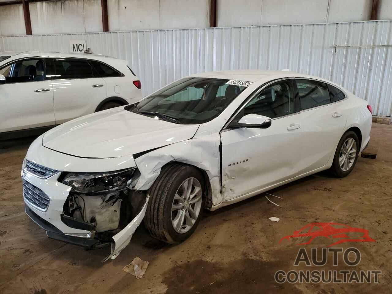 CHEVROLET MALIBU 2016 - 1G1ZE5ST7GF335348