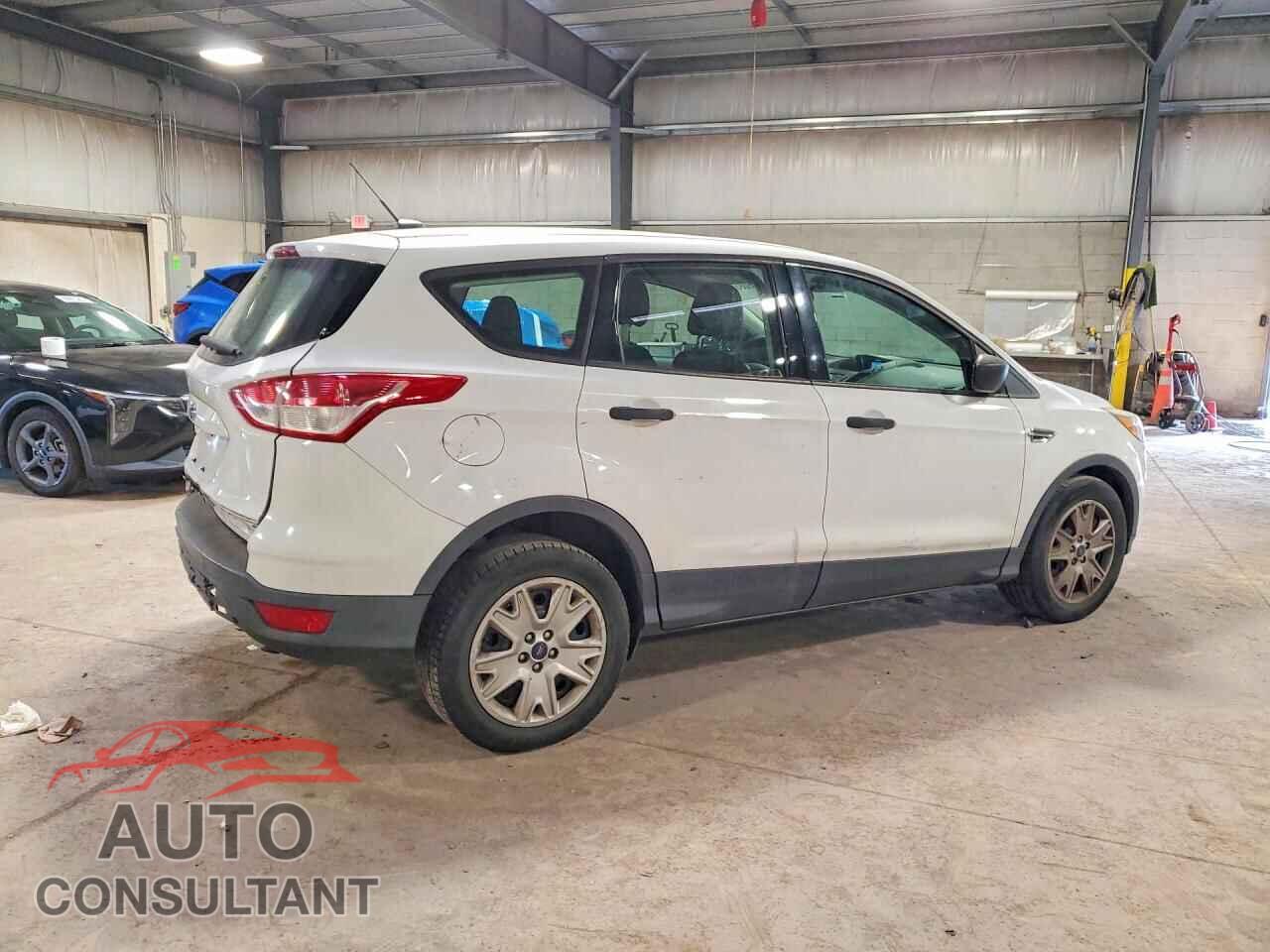 FORD ESCAPE 2015 - 1FMCU0F72FUB54597
