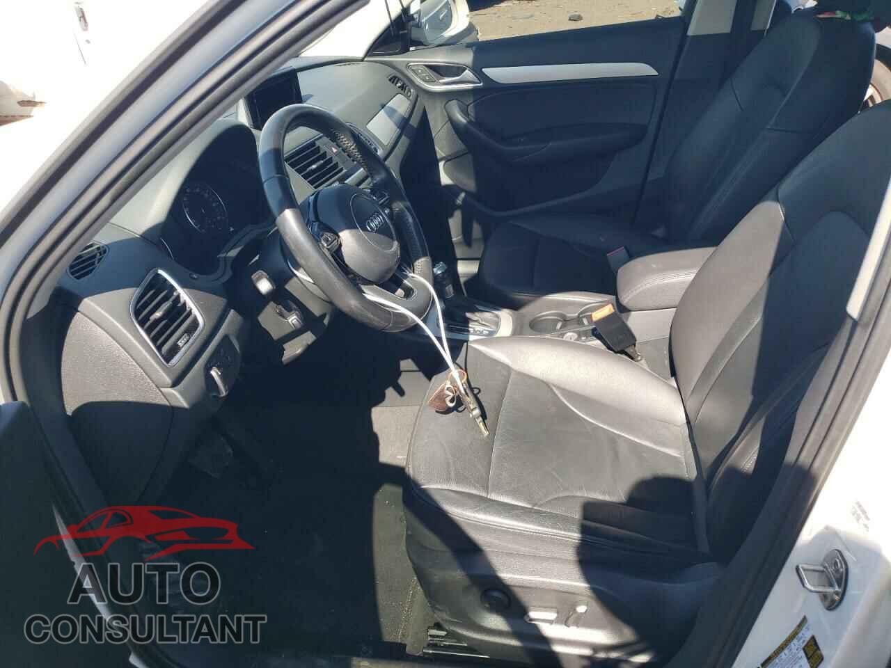 AUDI Q3 2017 - WA1BCCFS0HR013861