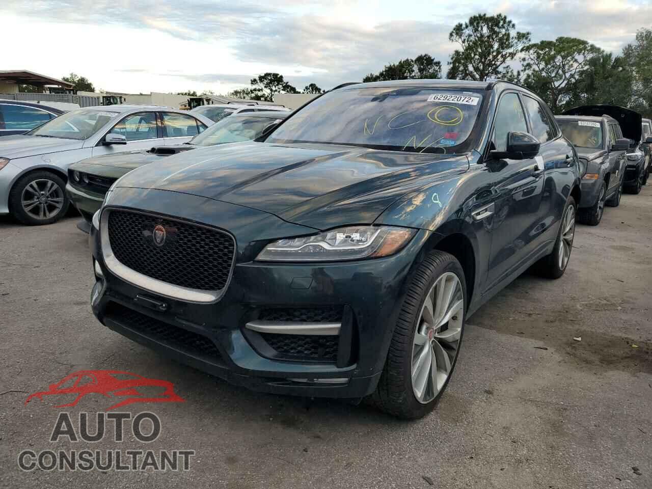 JAGUAR F-PACE 2017 - SADCL2BV8HA058831