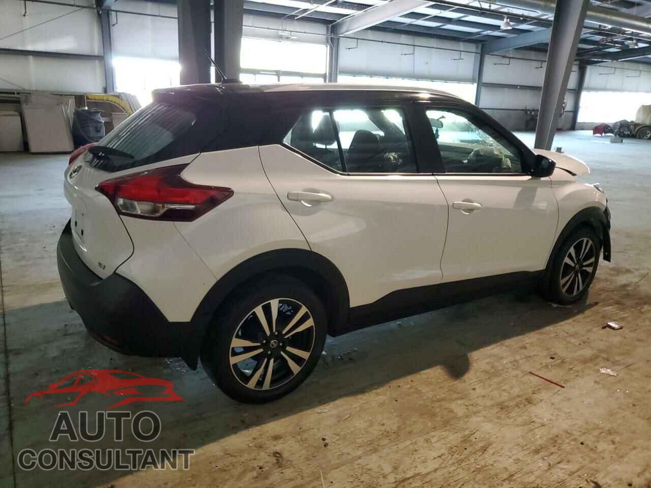 NISSAN KICKS 2019 - 3N1CP5CU3KL565162