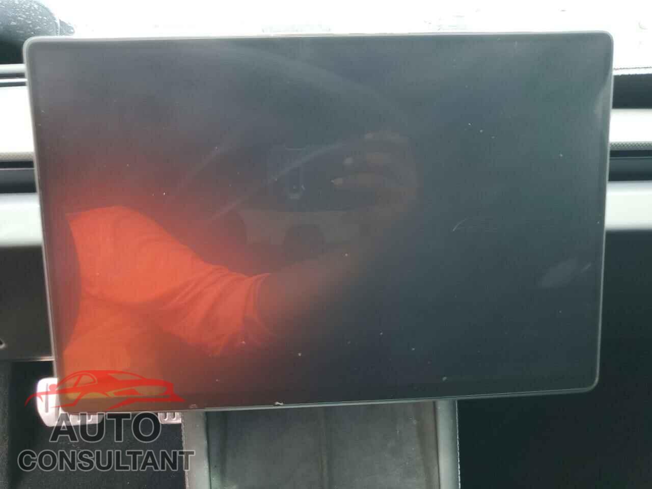 TESLA MODEL 3 2024 - 5YJ3E1ETXRF787397