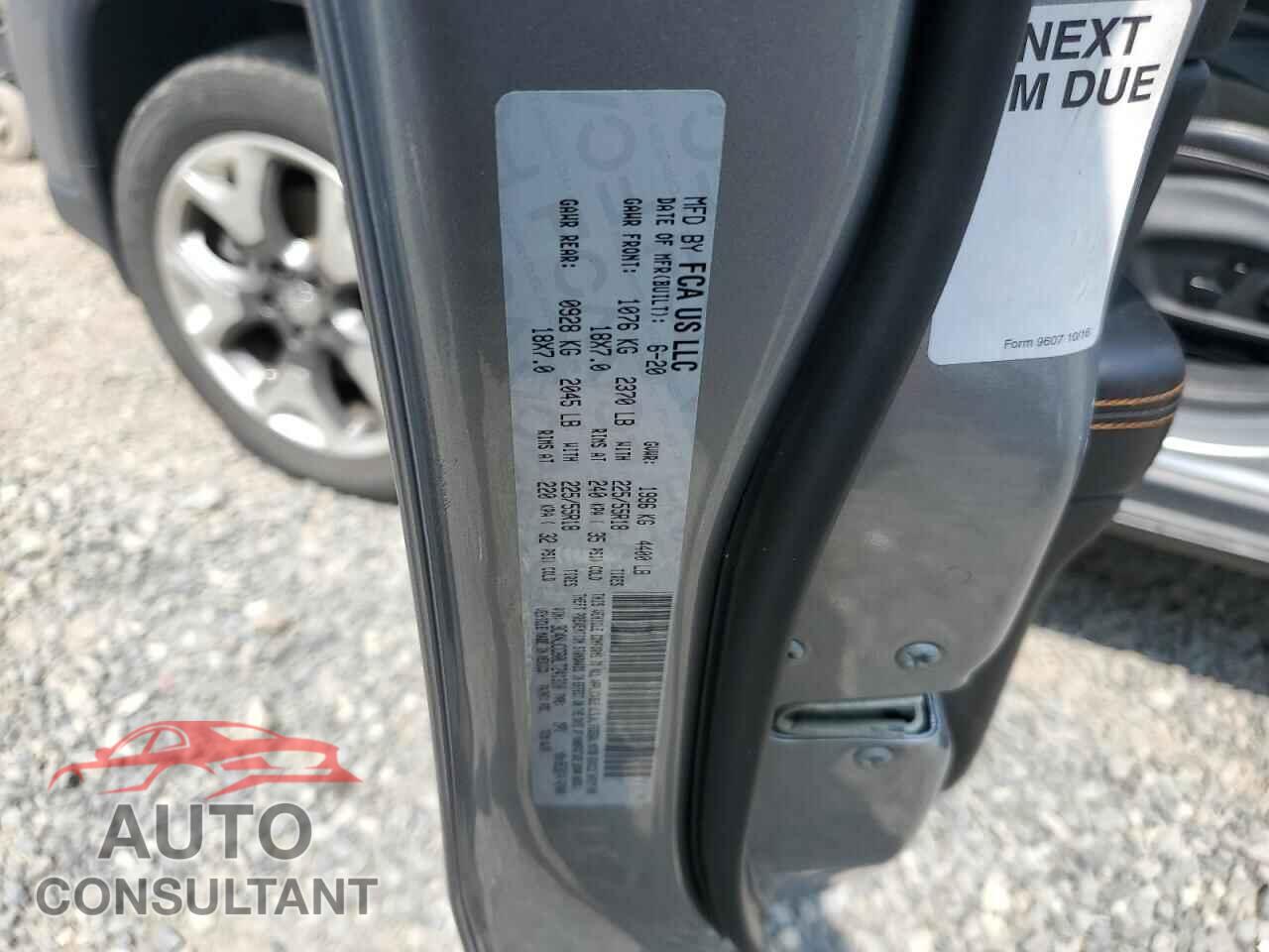 JEEP COMPASS 2020 - 3C4NJCCB0LT241310