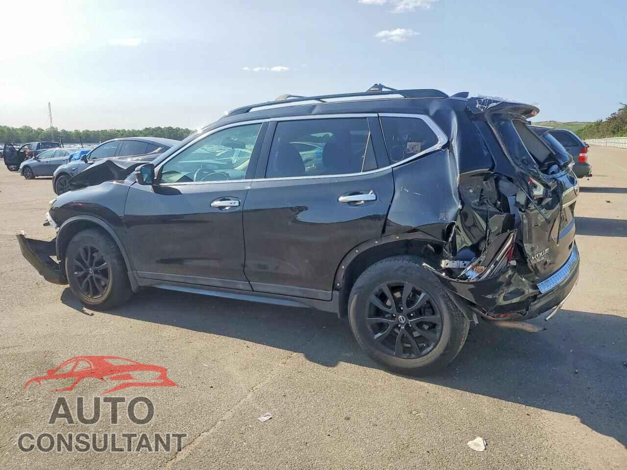 NISSAN ROGUE 2017 - 5N1AT2MV2HC838792