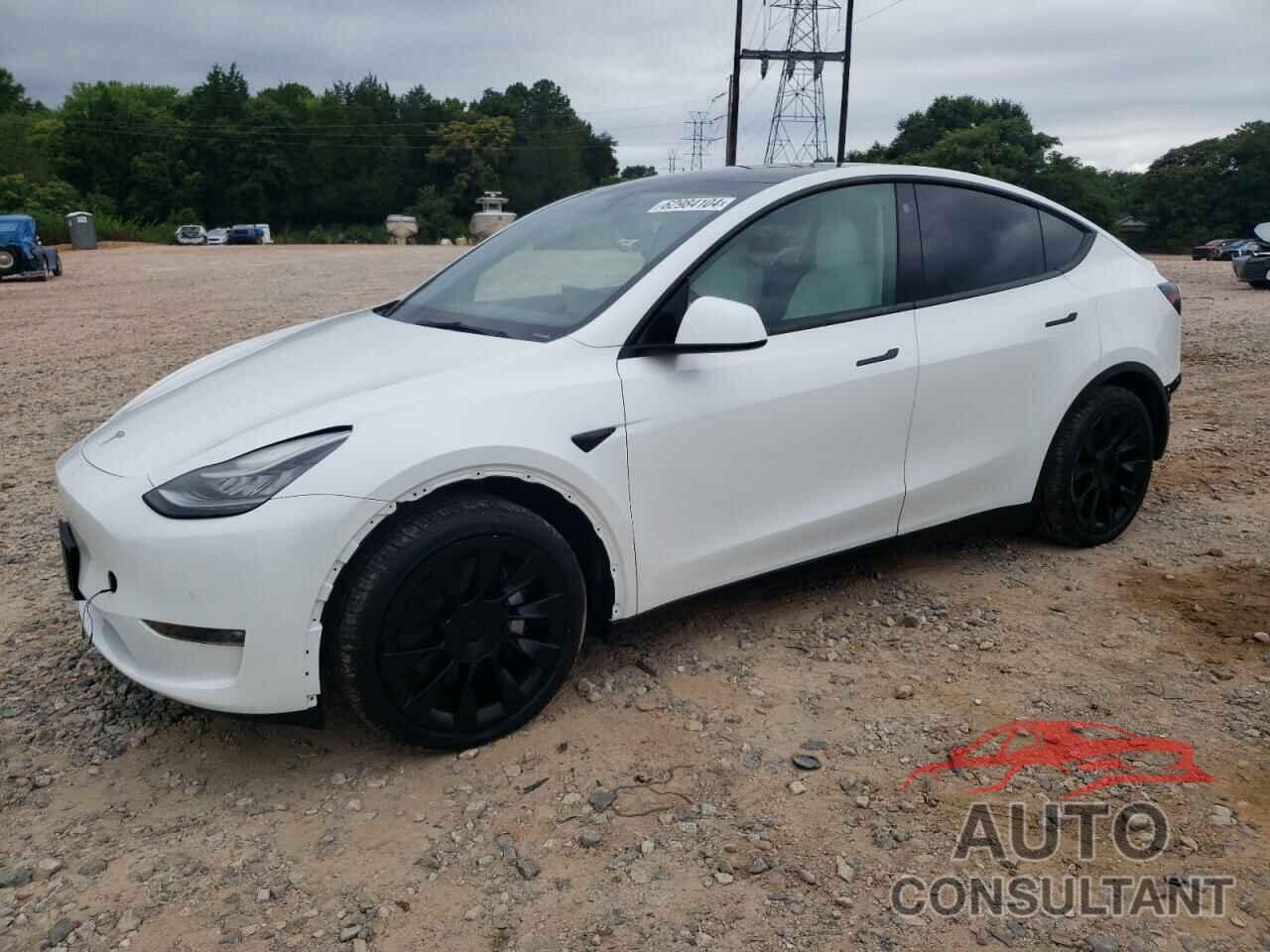 TESLA MODEL Y 2021 - 5YJYGAEE3MF144450