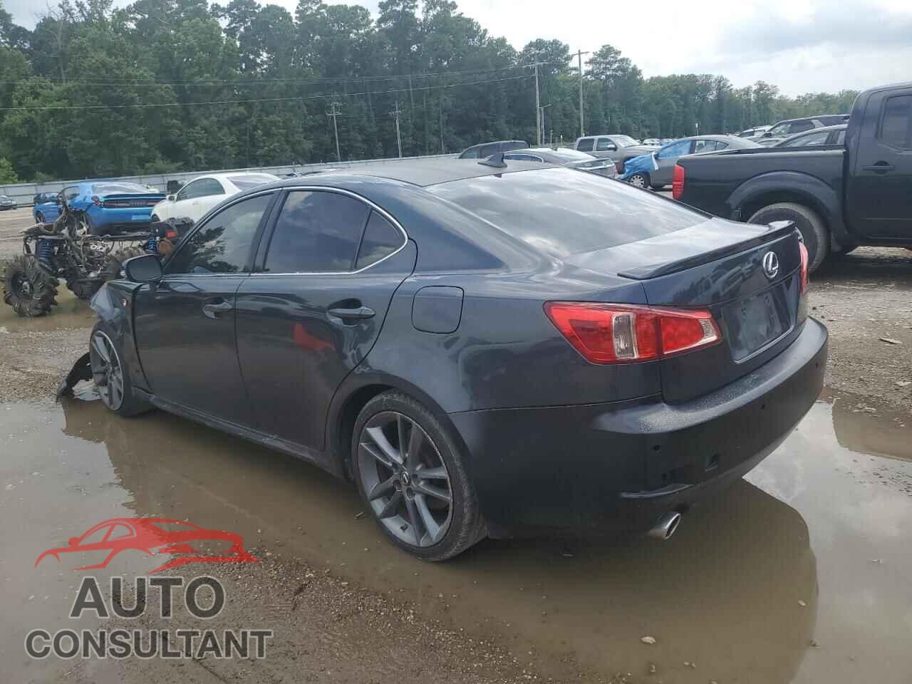 LEXUS IS 2011 - JTHBF5C26B5151740