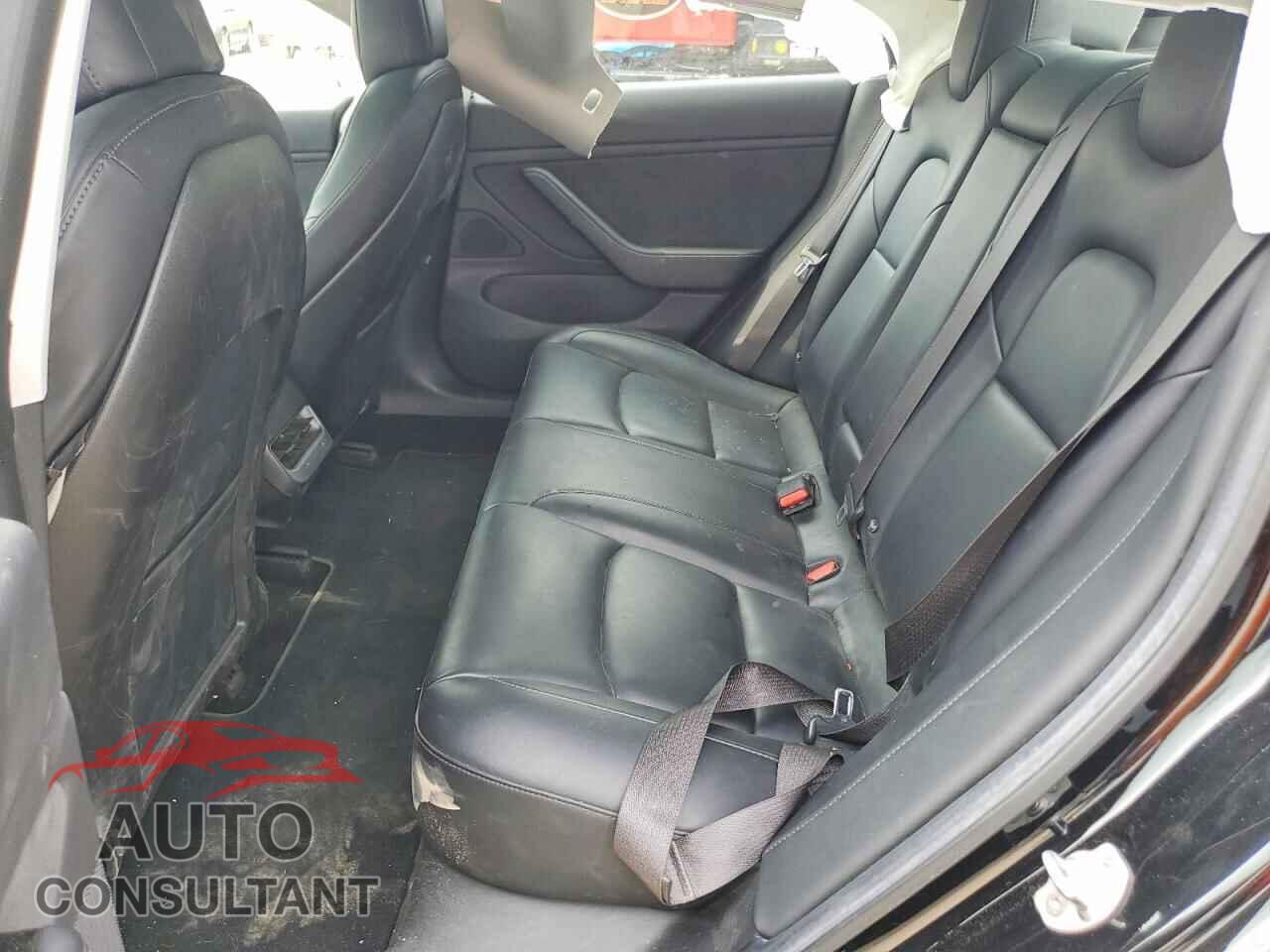 TESLA MODEL 3 2018 - 5YJ3E1EA2JF053839
