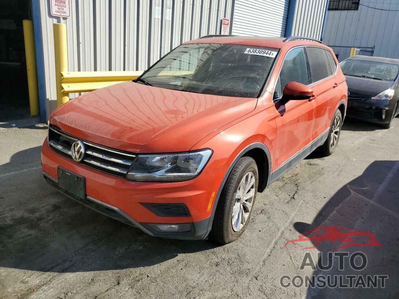 VOLKSWAGEN TIGUAN 2018 - 3VV3B7AX5JM007926