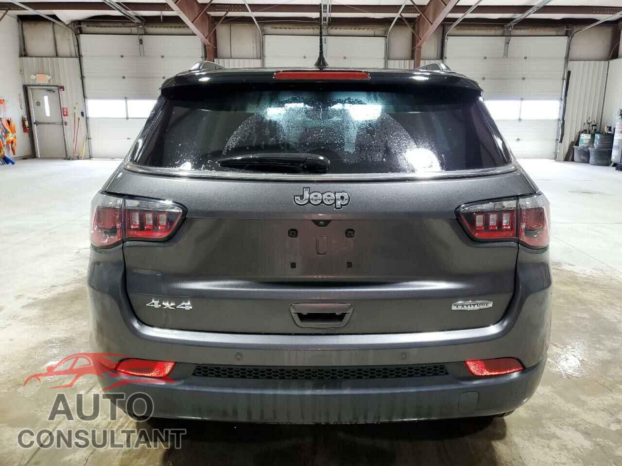 JEEP COMPASS 2019 - 3C4NJDBB6KT748704