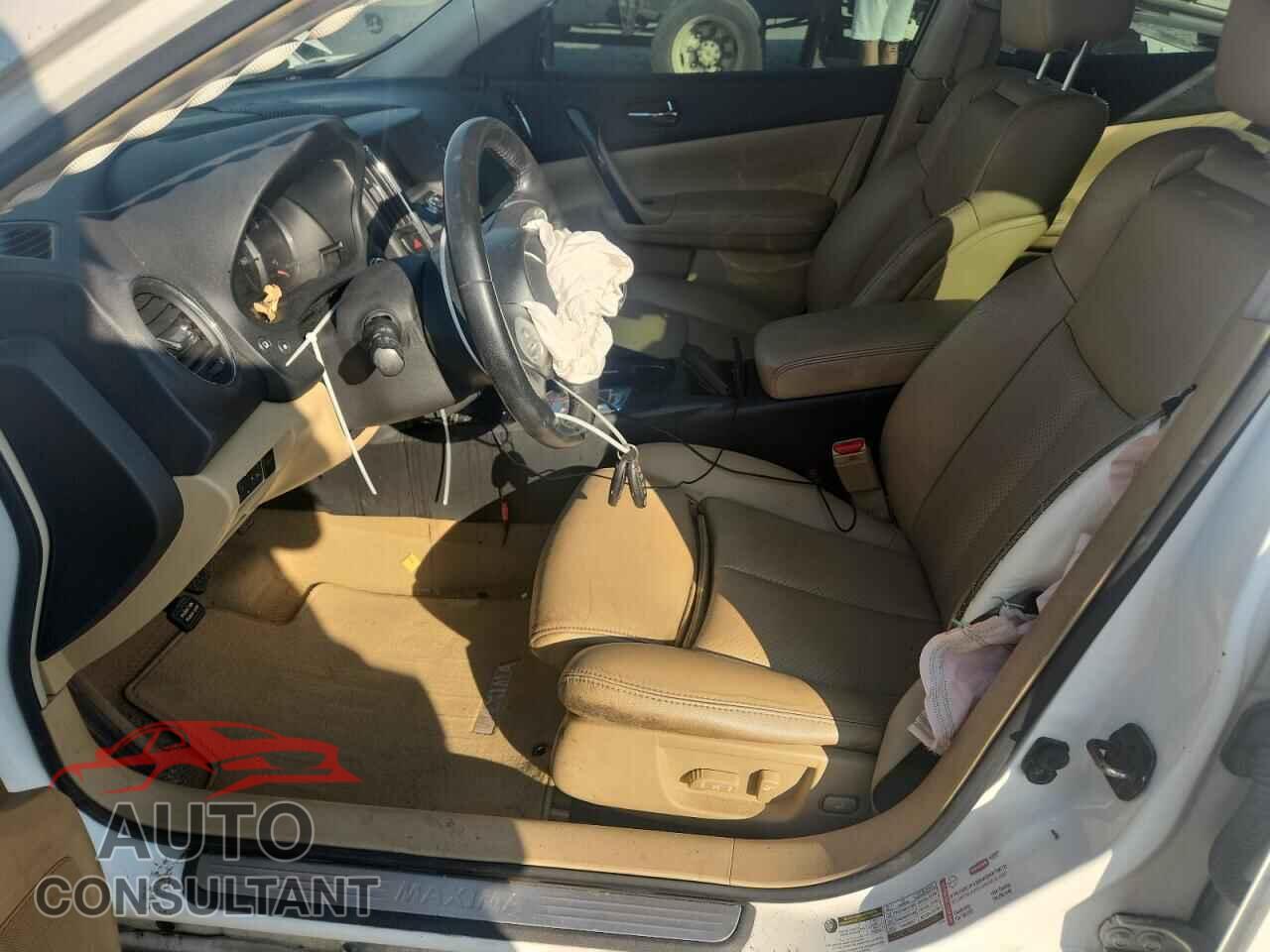 NISSAN MAXIMA 2010 - 1N4AA5AP1AC873403