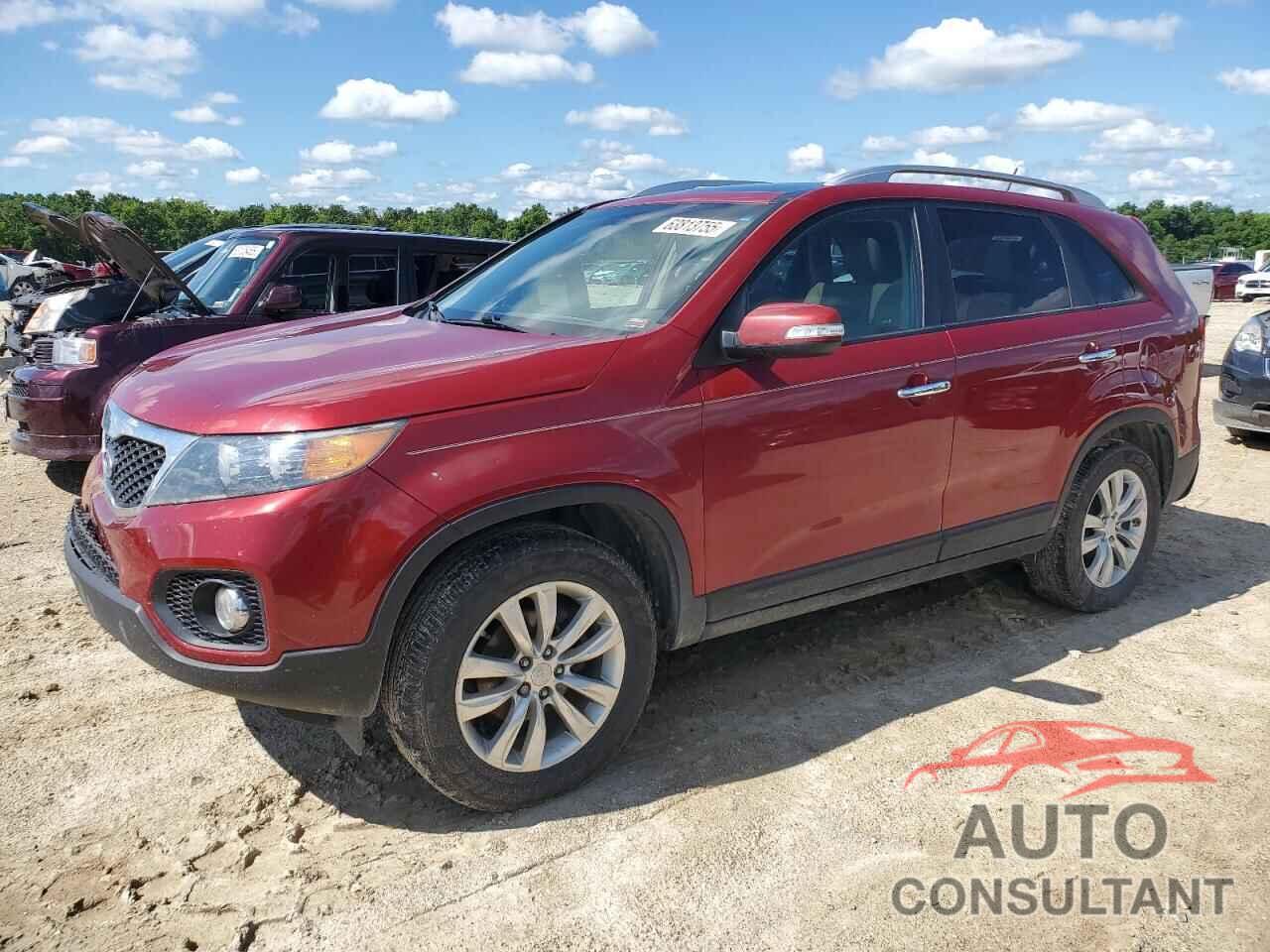 KIA SORENTO 2011 - 5XYKU4A22BG023877