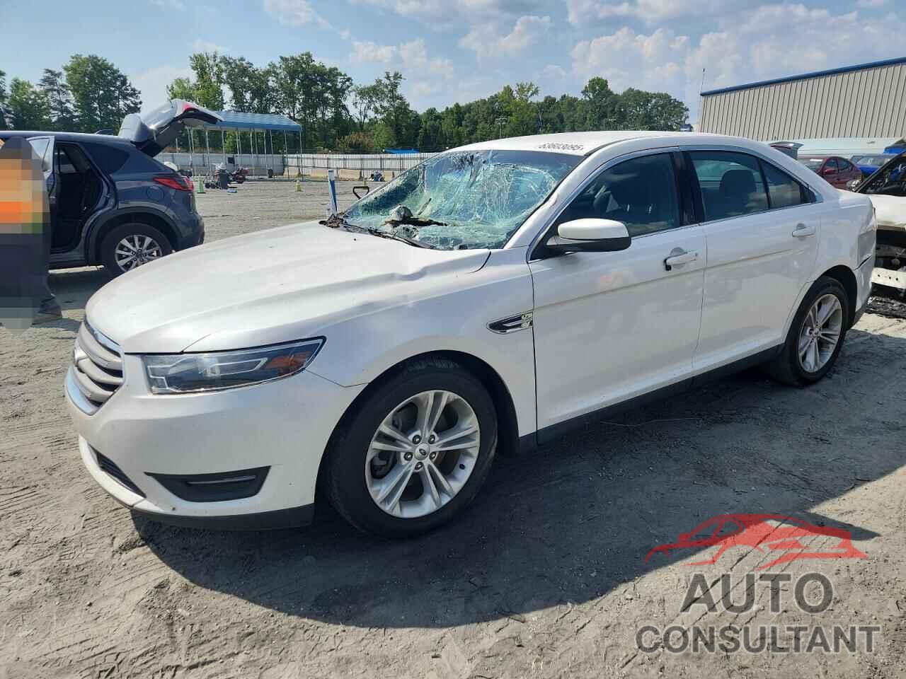 FORD TAURUS 2015 - 1FAHP2E83FG166656