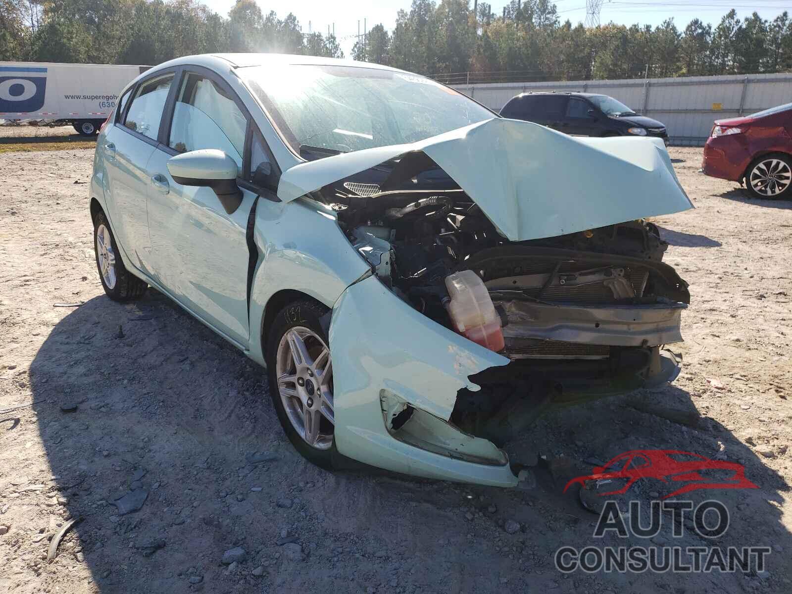 FORD FIESTA 2017 - 3FADP4EJ5HM156913