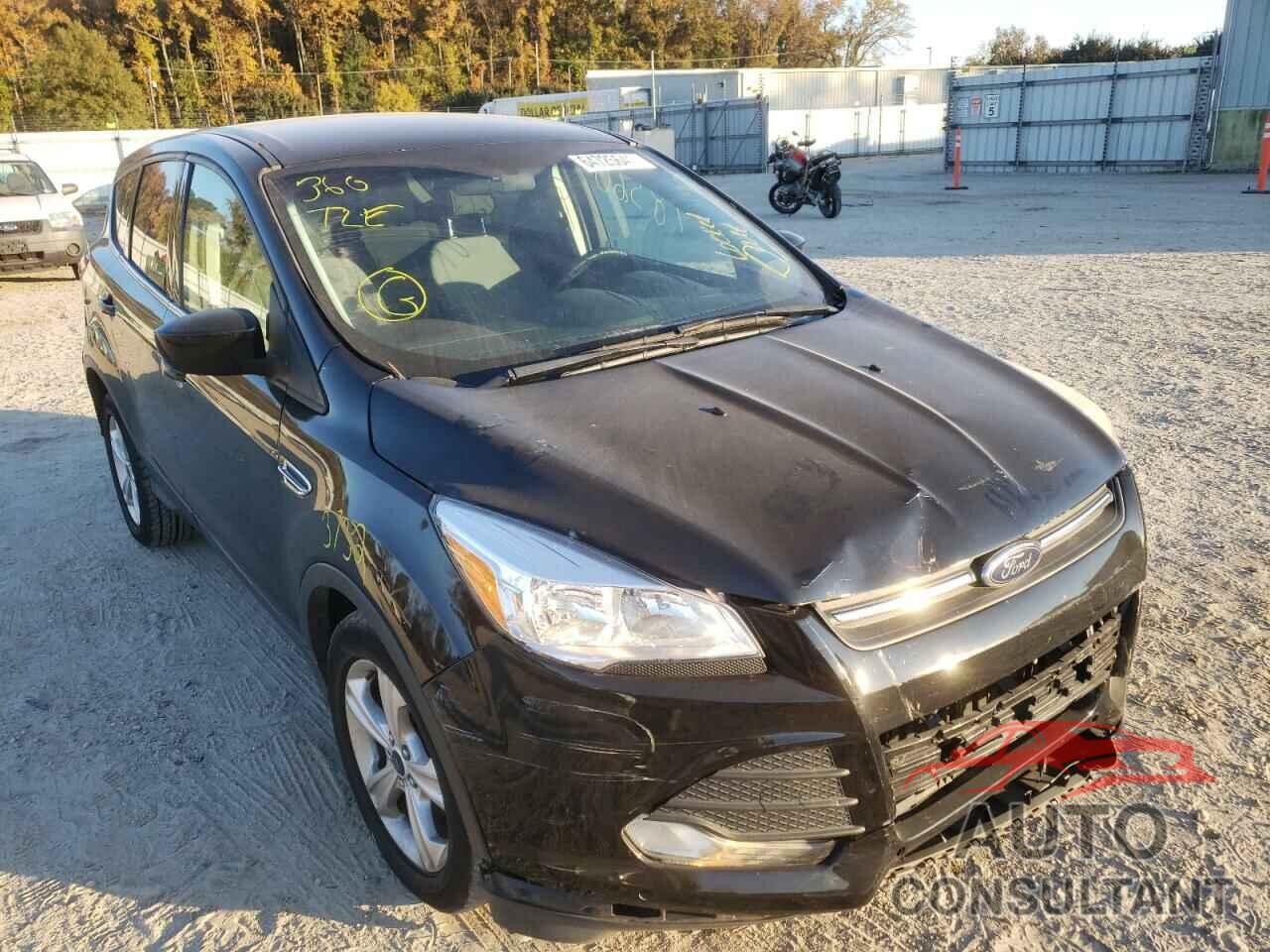 FORD ESCAPE 2016 - 1FMCU0GX8GUC06587