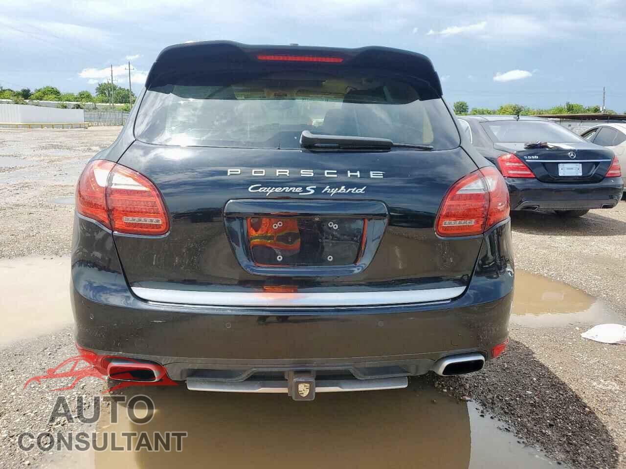 PORSCHE CAYENNE 2013 - WP1AE2A20DLA14095