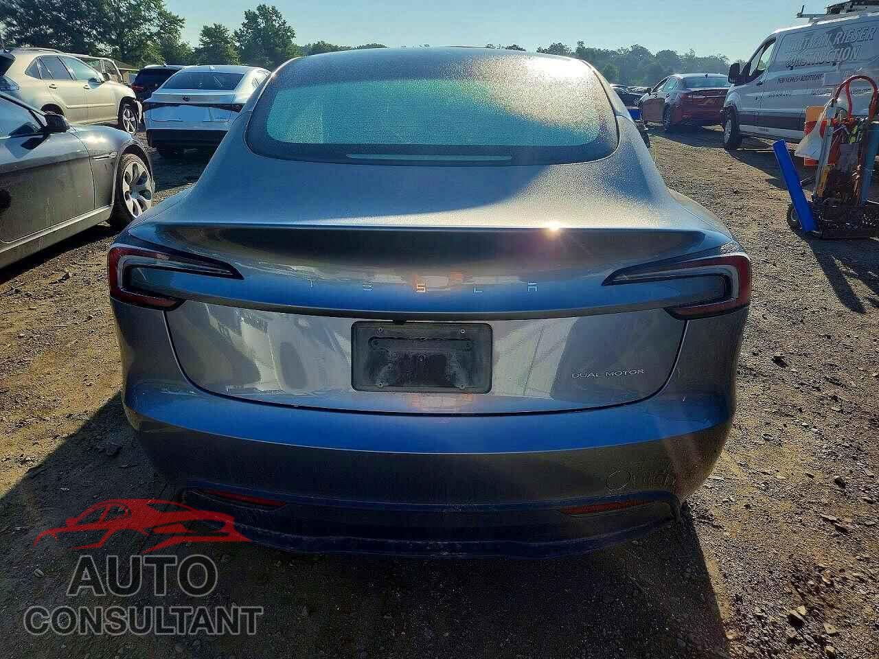 TESLA MODEL 3 2025 - 5YJ3E1EB9SF995946