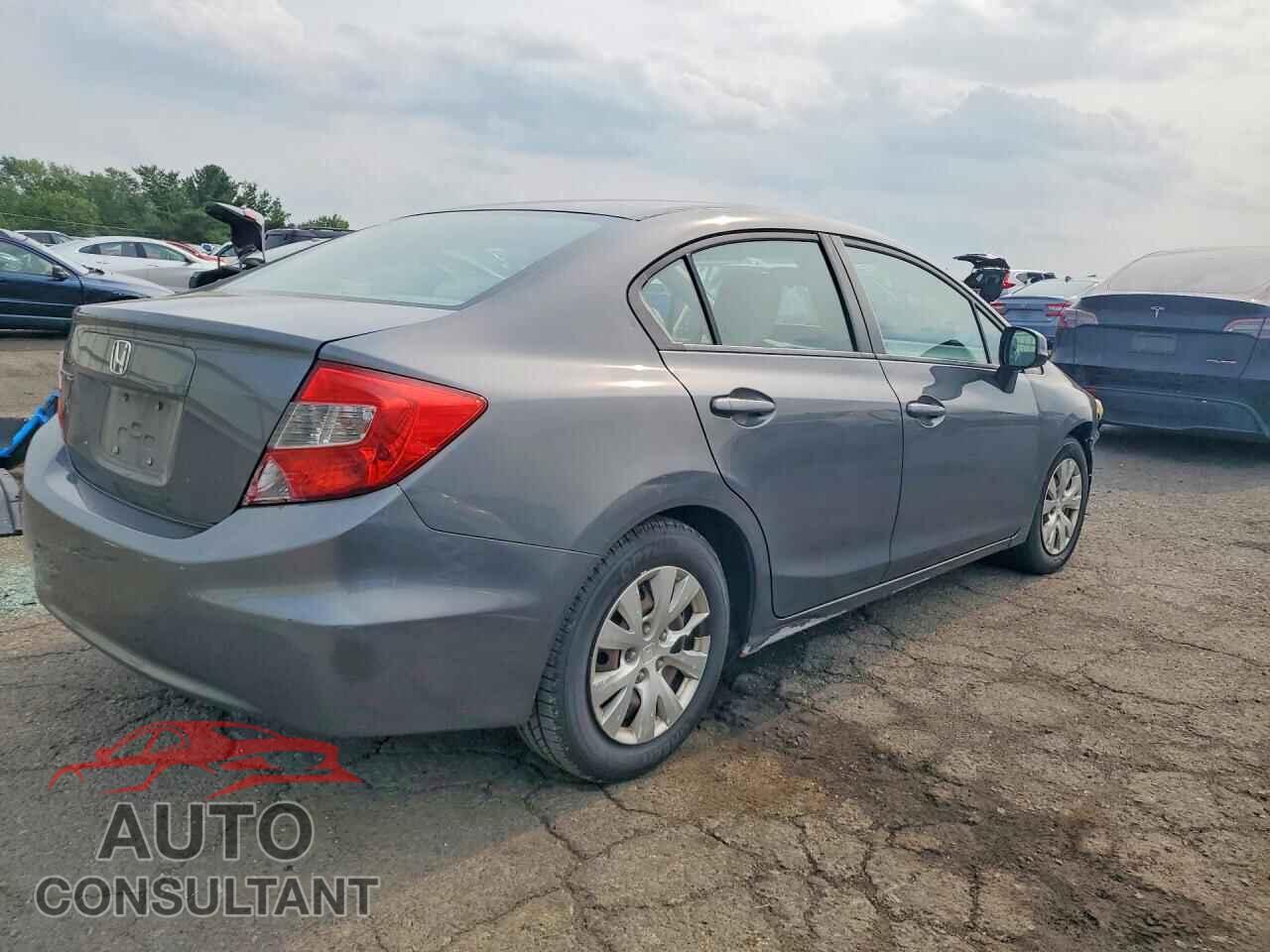 HONDA CIVIC 2012 - 2HGFB2E58CH565103