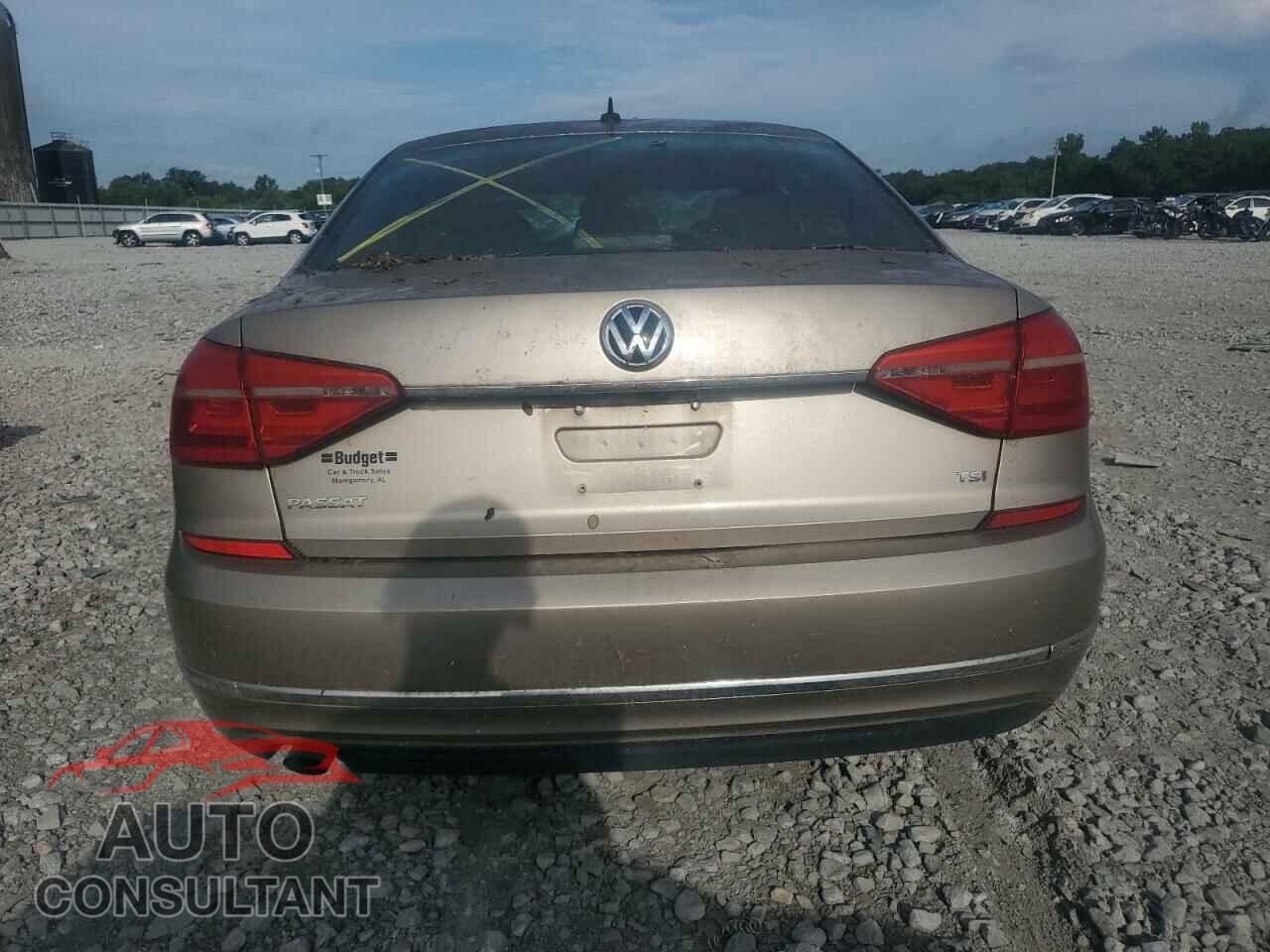 VOLKSWAGEN PASSAT 2016 - 1VWAT7A35GC012065