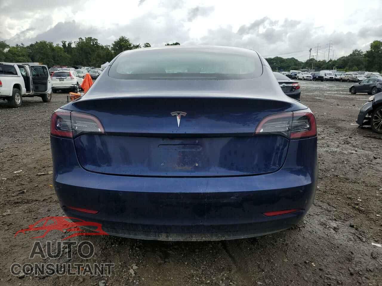 TESLA MODEL 3 2018 - 5YJ3E1EA8JF102610