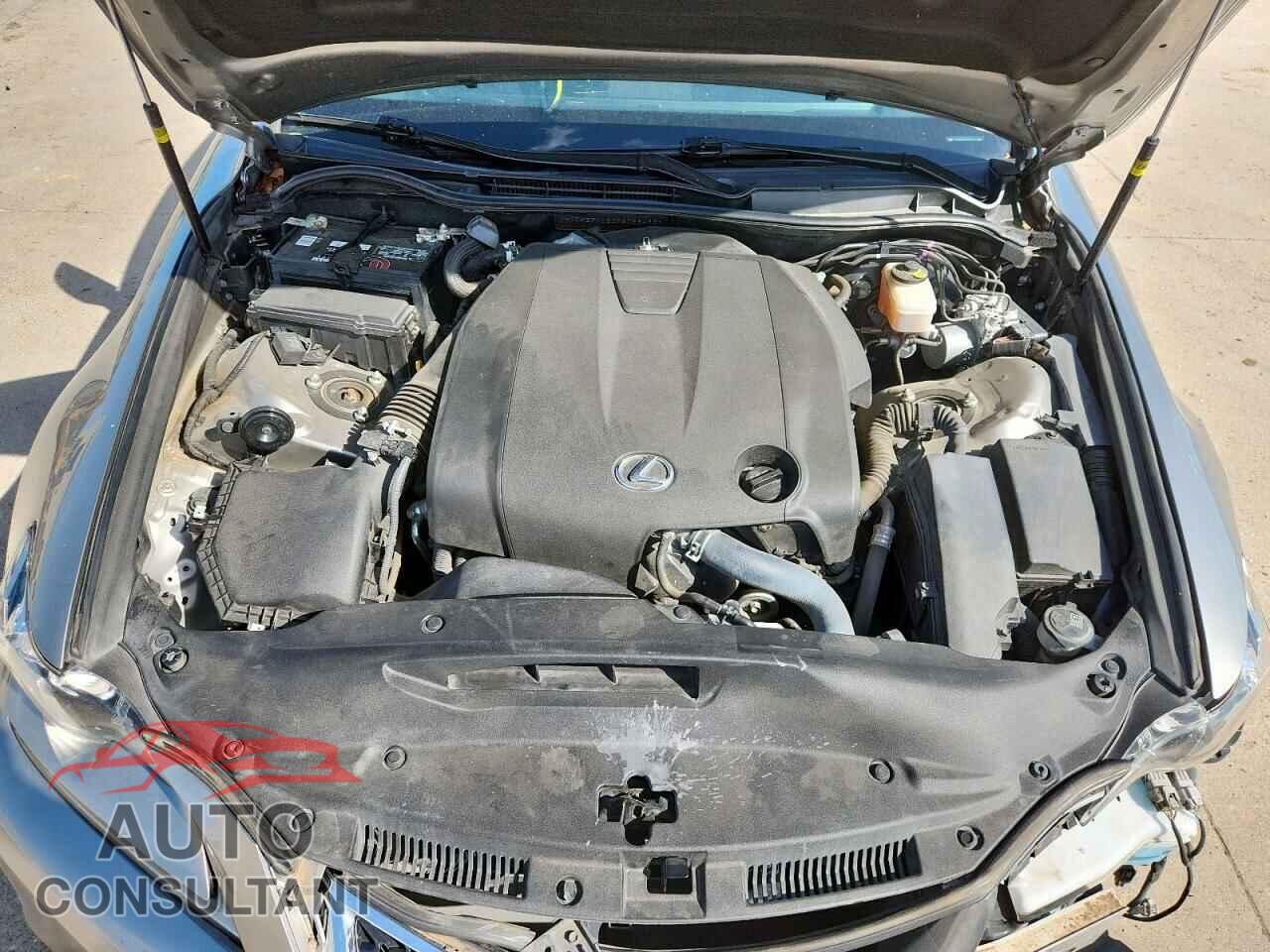 LEXUS IS 2015 - JTHBF1D20F5058483