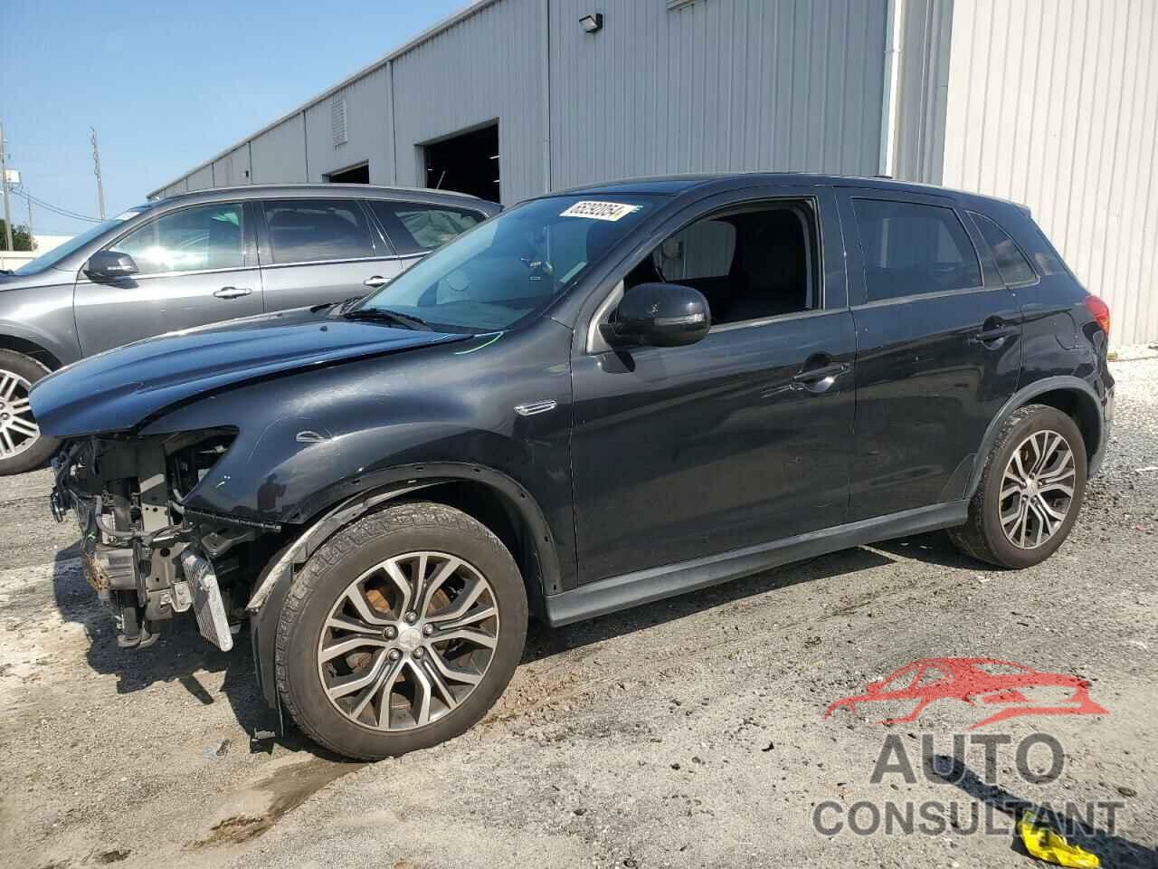 MITSUBISHI OUTLANDER 2018 - JA4AR3AW2JU001203